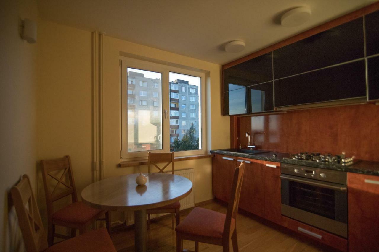 Cozy Apartment With A Wonderful Lake View Telšiai Eksteriør bilde