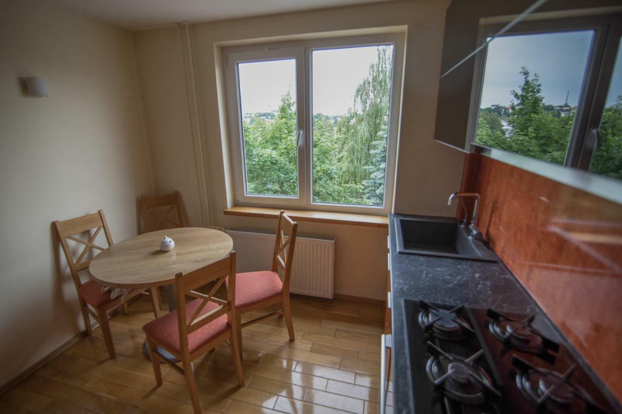 Cozy Apartment With A Wonderful Lake View Telšiai Eksteriør bilde